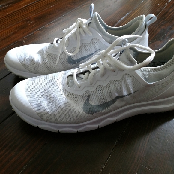 nike fl bermuda golf shoes
